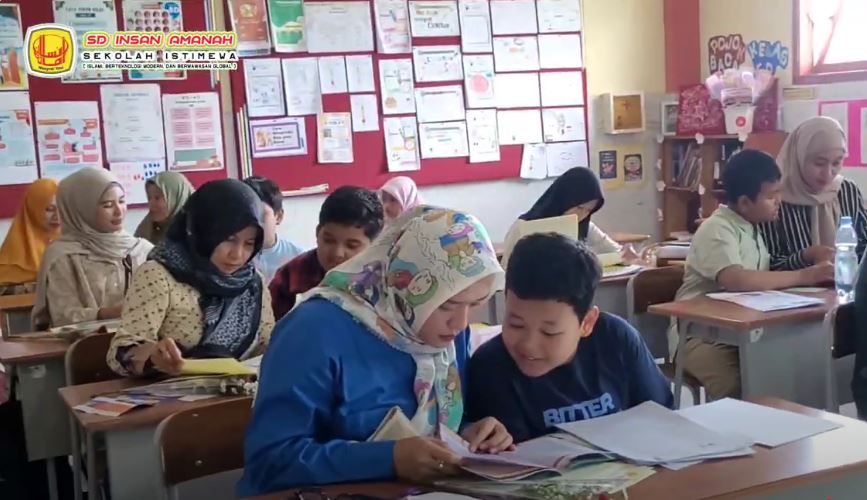 Penerimaan Raport Semester Ganjil - Siswa Bersama Orangtua